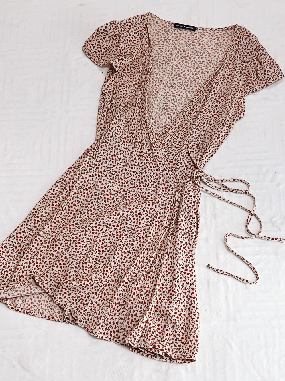 Brandy Melville Floral Wrap Mini Dress in Cream and red